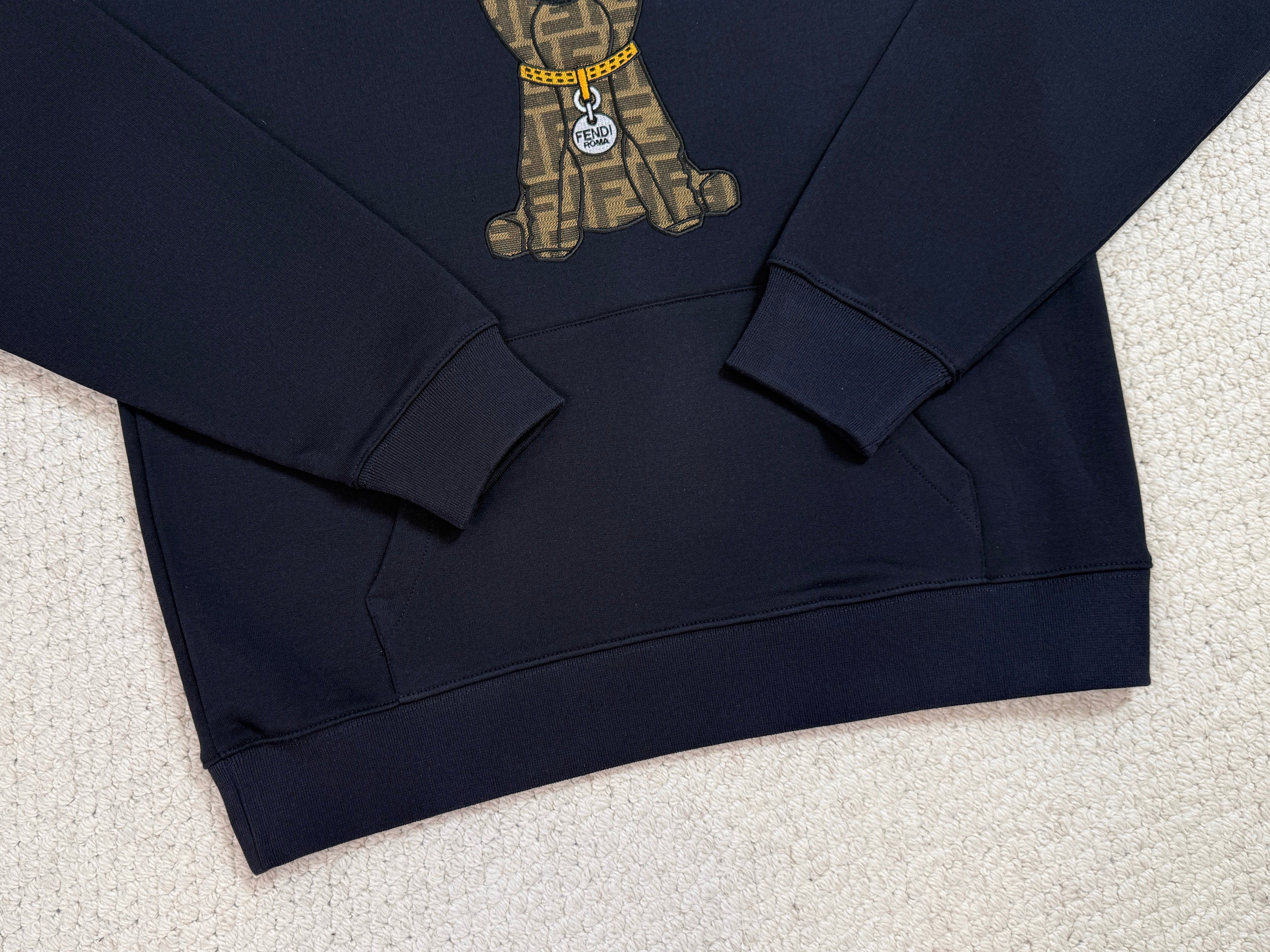 FF Sweat-shirt Dog noir 10/10