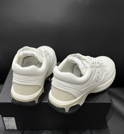 Sneakers Chanl ( EXCLU ) packaging complet facture
