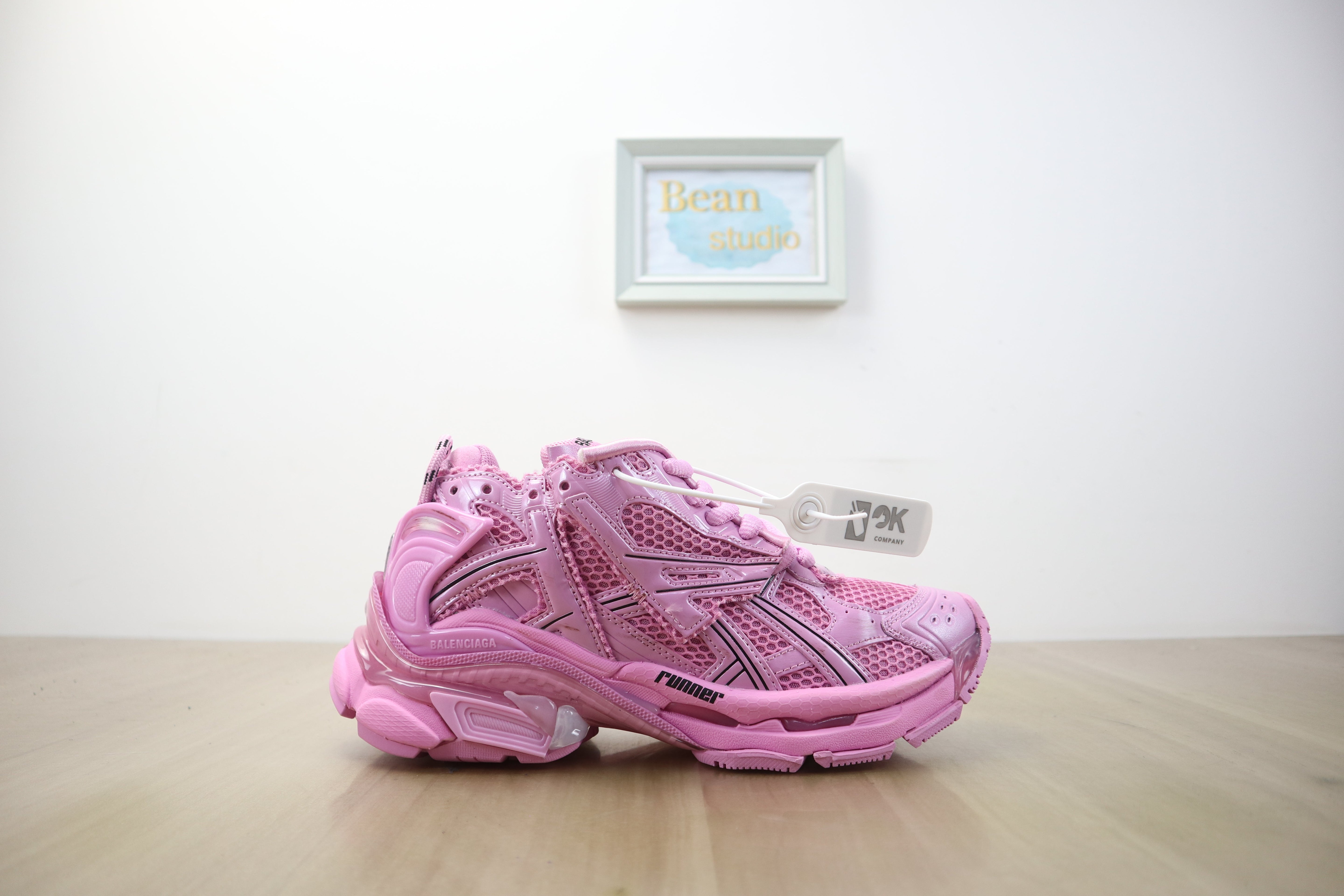 Blncng Runner pink invoice