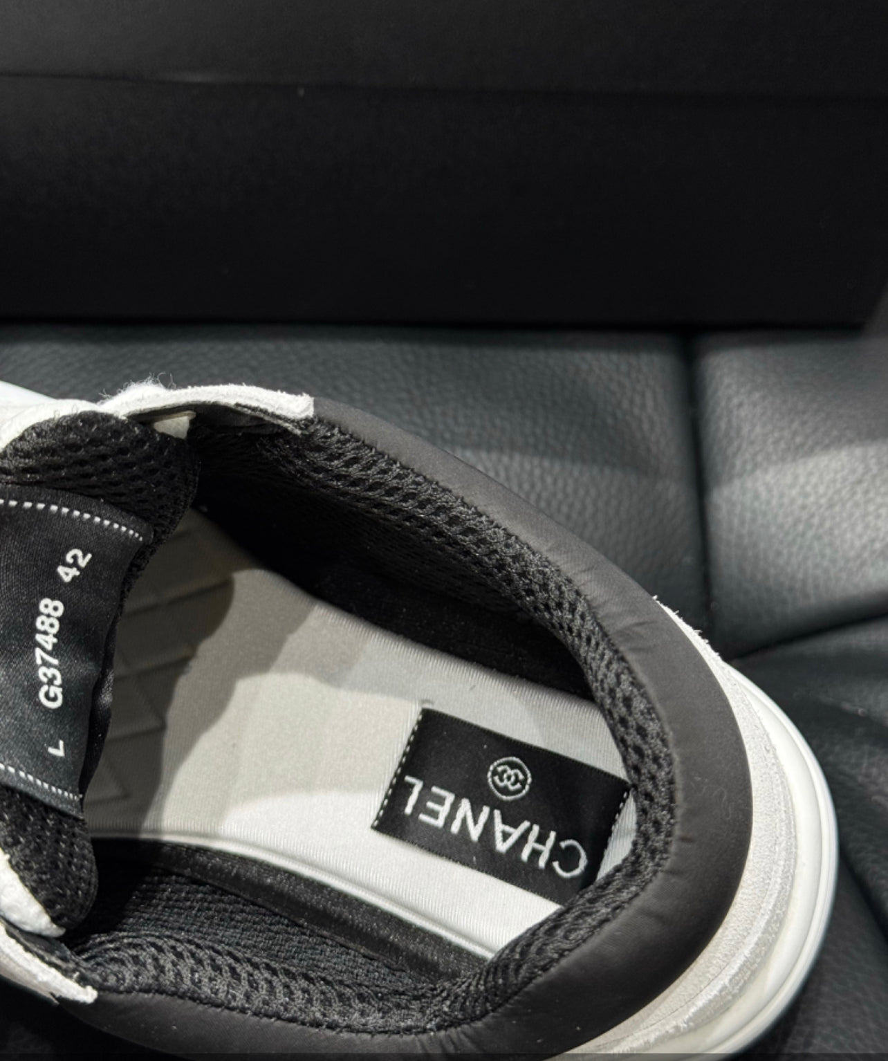 Sneakers Chanl ( EXCLU ) packaging complet facture