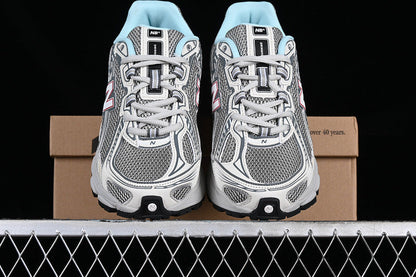 Neue B-Sneaker 740