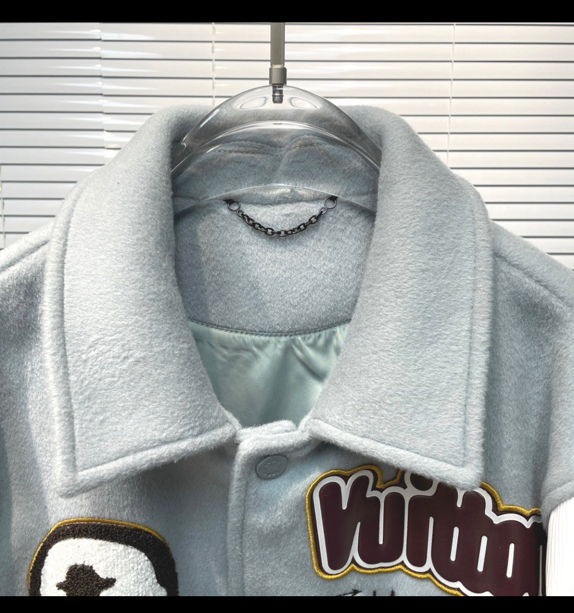 Veste Lv Limited Édition 2023