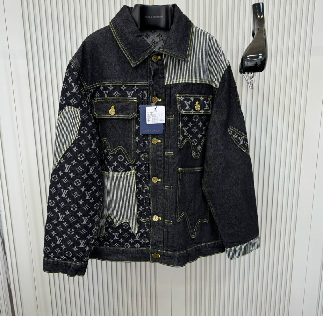 Veste Lv