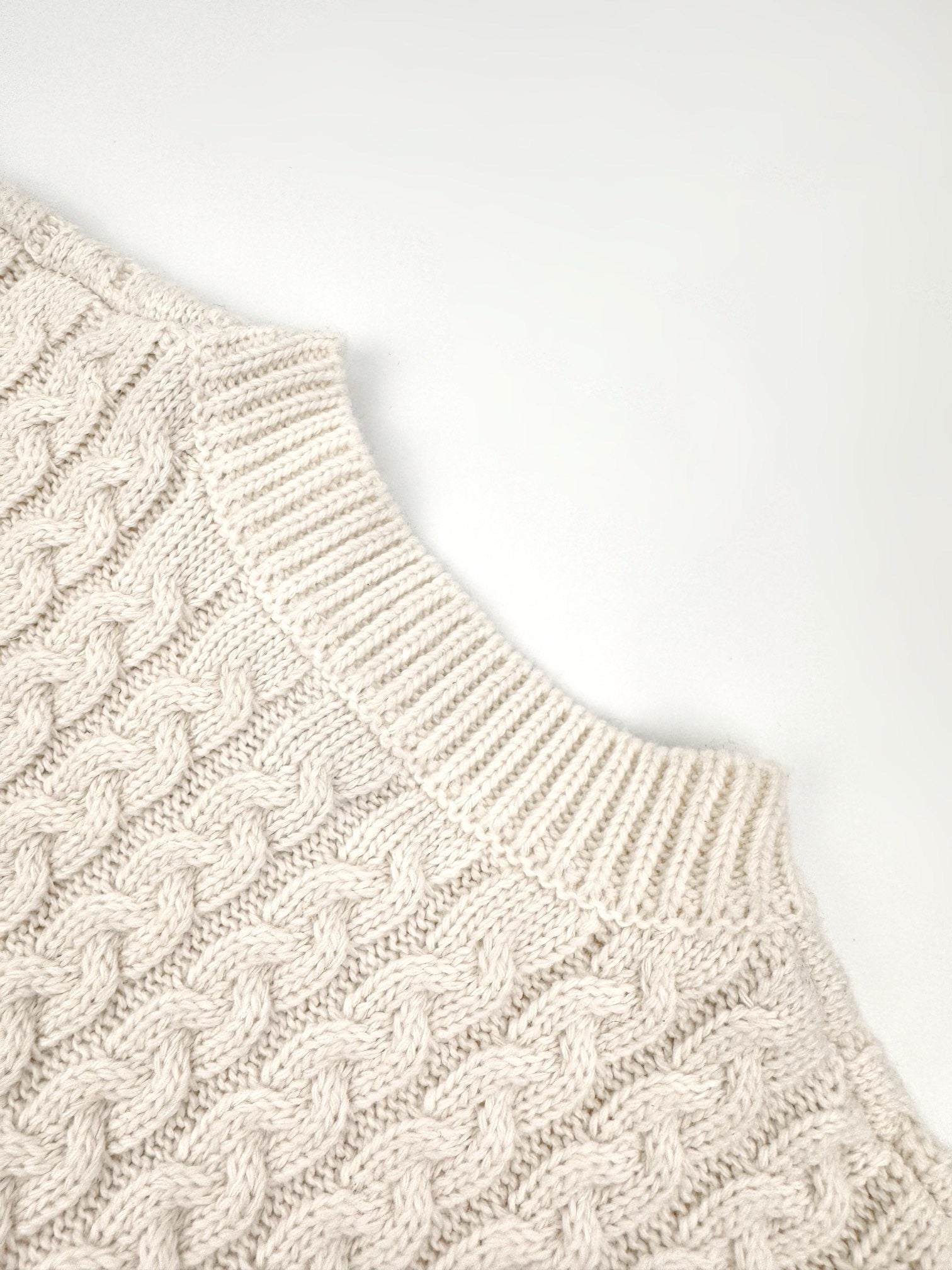 Pull  sans manches en laine LOEW