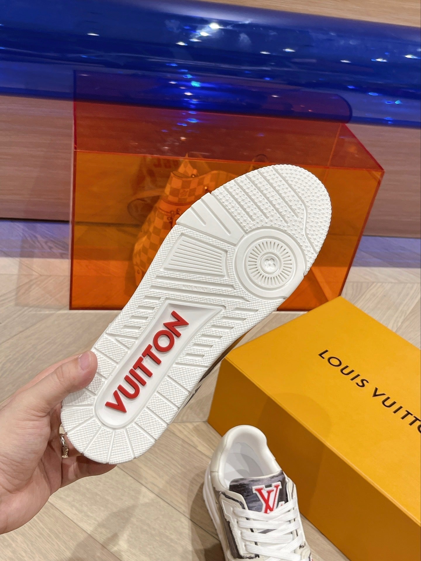 Lv trainers cuir facture
