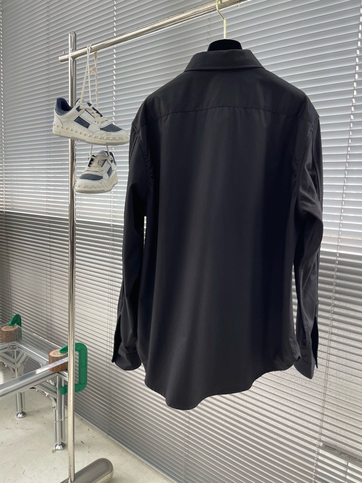 Chemise Loew en coton noir 10/10