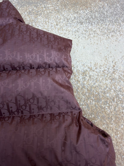 Doudoune sans manche bordeaux CD facture 10/10