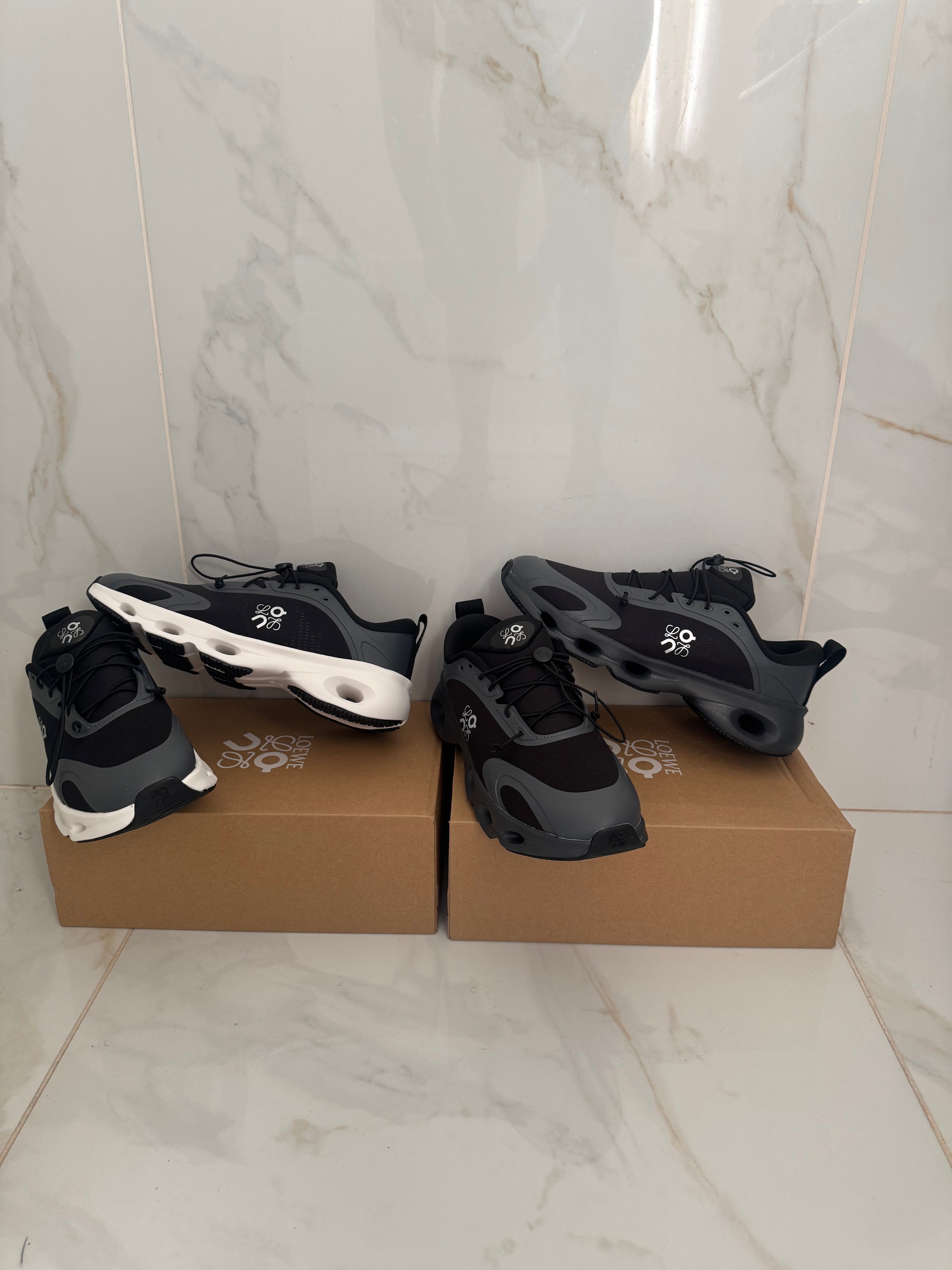 Sneakers on cloud x loew