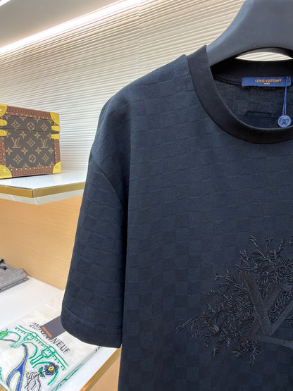 T shirt lv Teck 2026 10/10