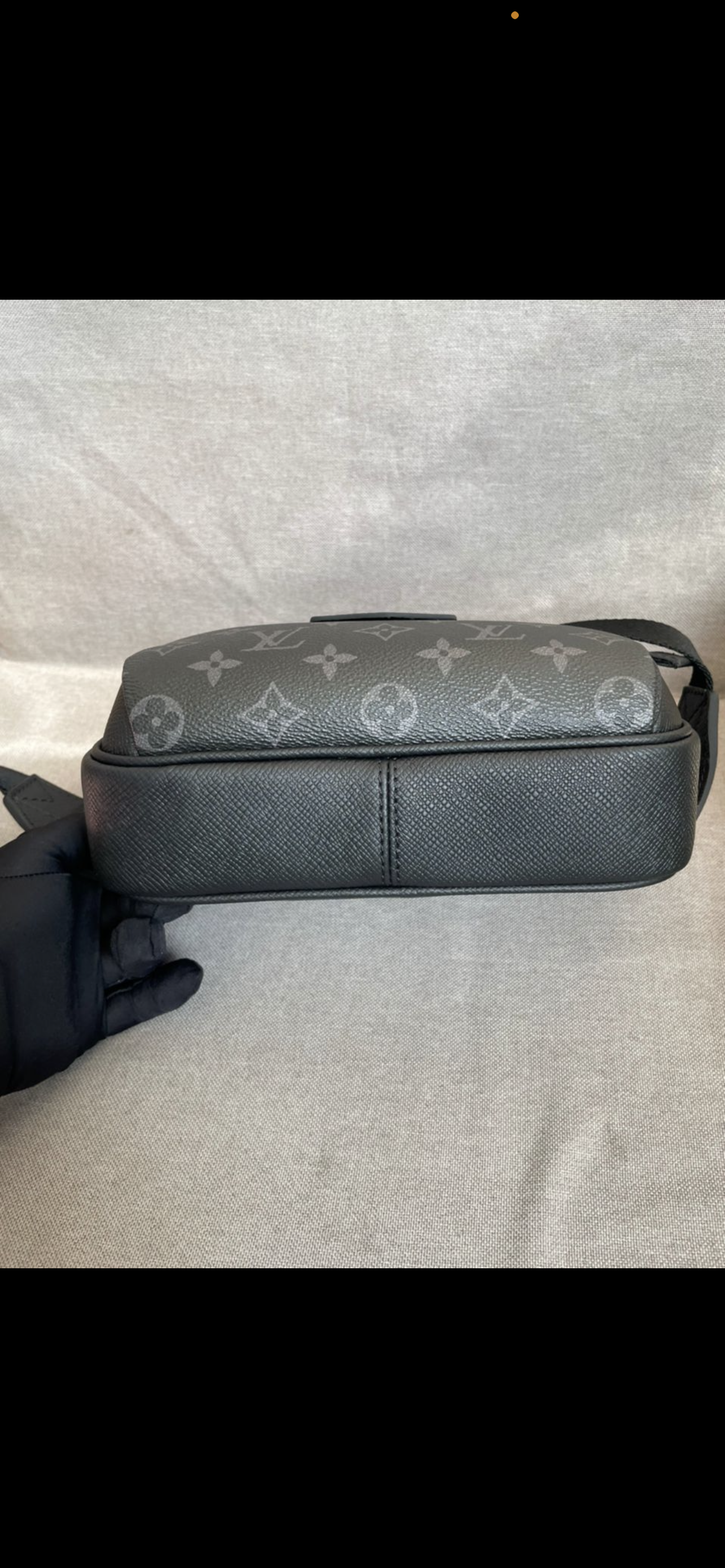 Sac ceinture Lv outdoor  facture  10/10