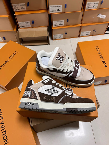 Lv-Trainer braun