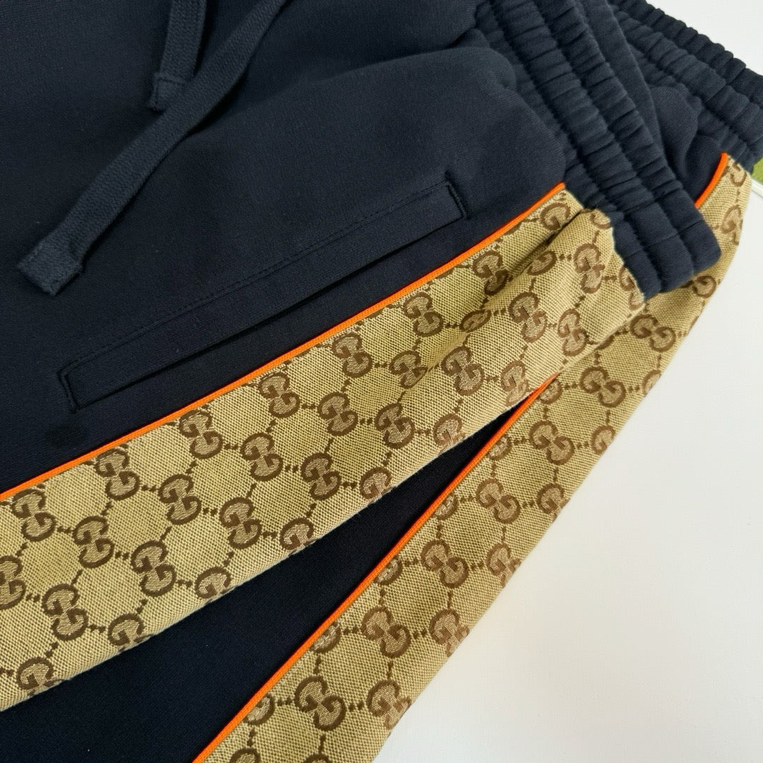 SHORTS MIT GG-MONOGRAMM-EINSATZ
