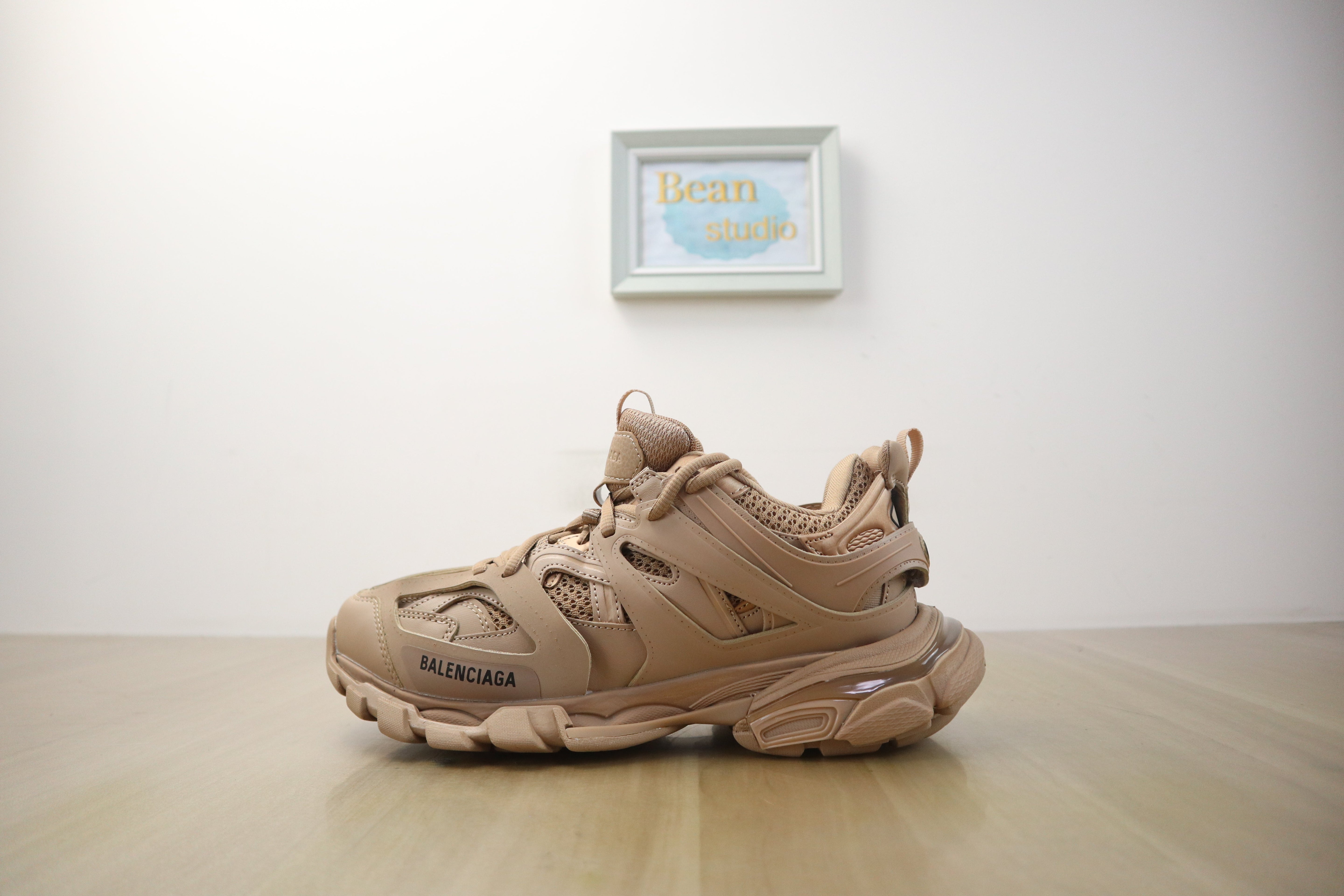 Blncg track beige facture