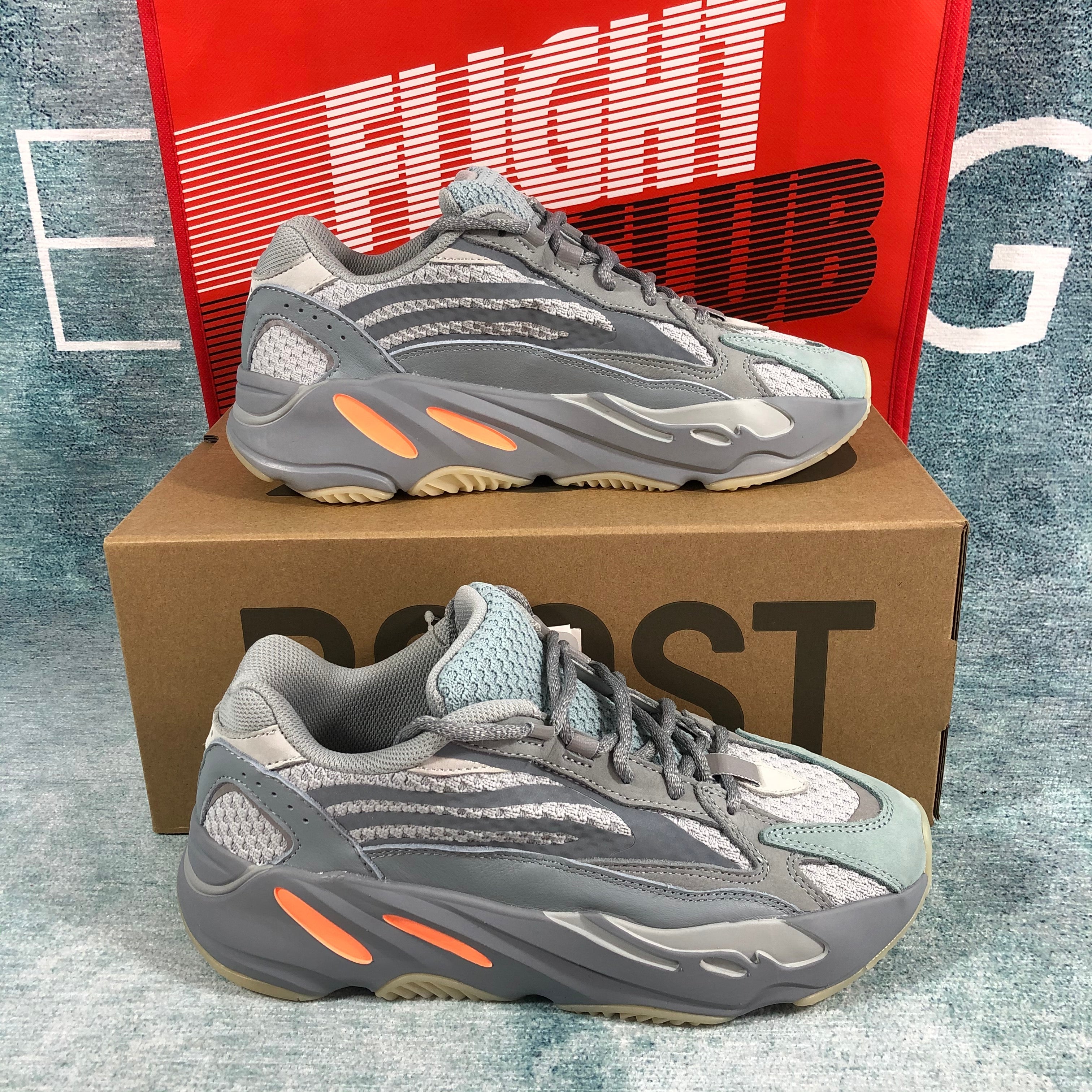 Yz Boost 700 V2 “Inertia” Flight club Authentification ✔️ 1:1