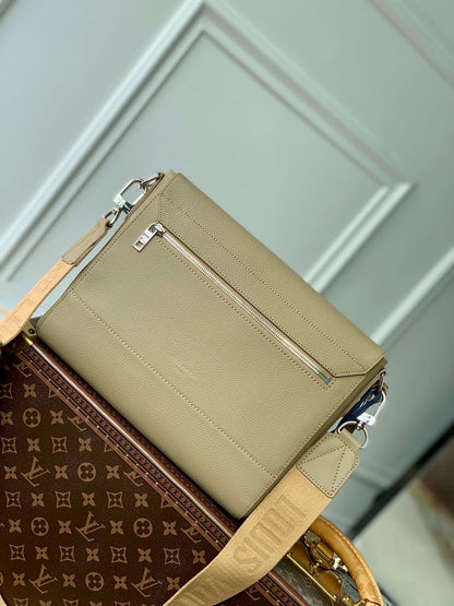 Sac Messenger take off  facture  10/10