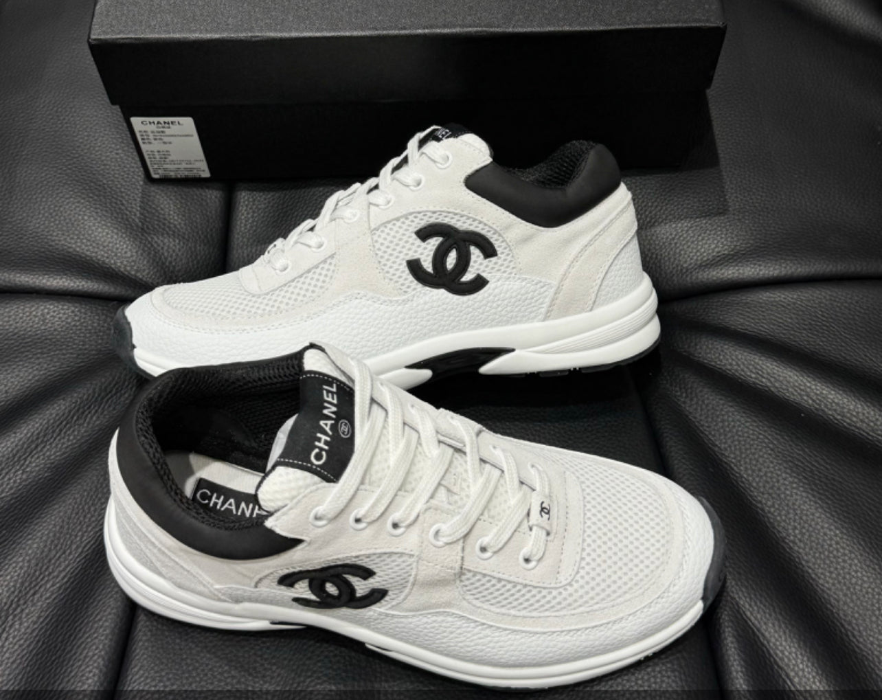 Sneakers Chanl ( EXCLU ) packaging complet facture