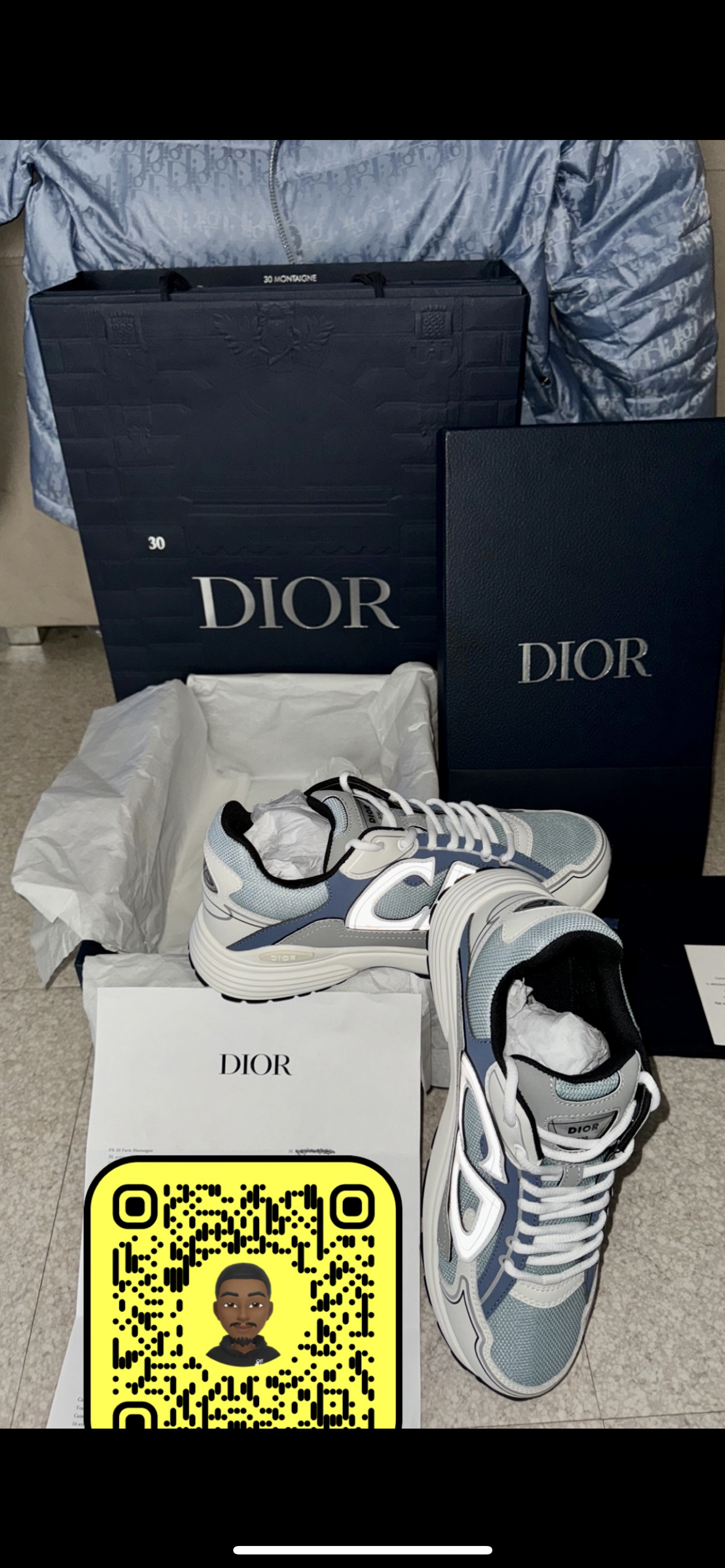 SNEAKERS B30 V3 VERSION BIEN LISSE BLEU CIEL RÉFLECTIVE RÉACTION CORRECTES  FACTURE PACKAGING COMPLET