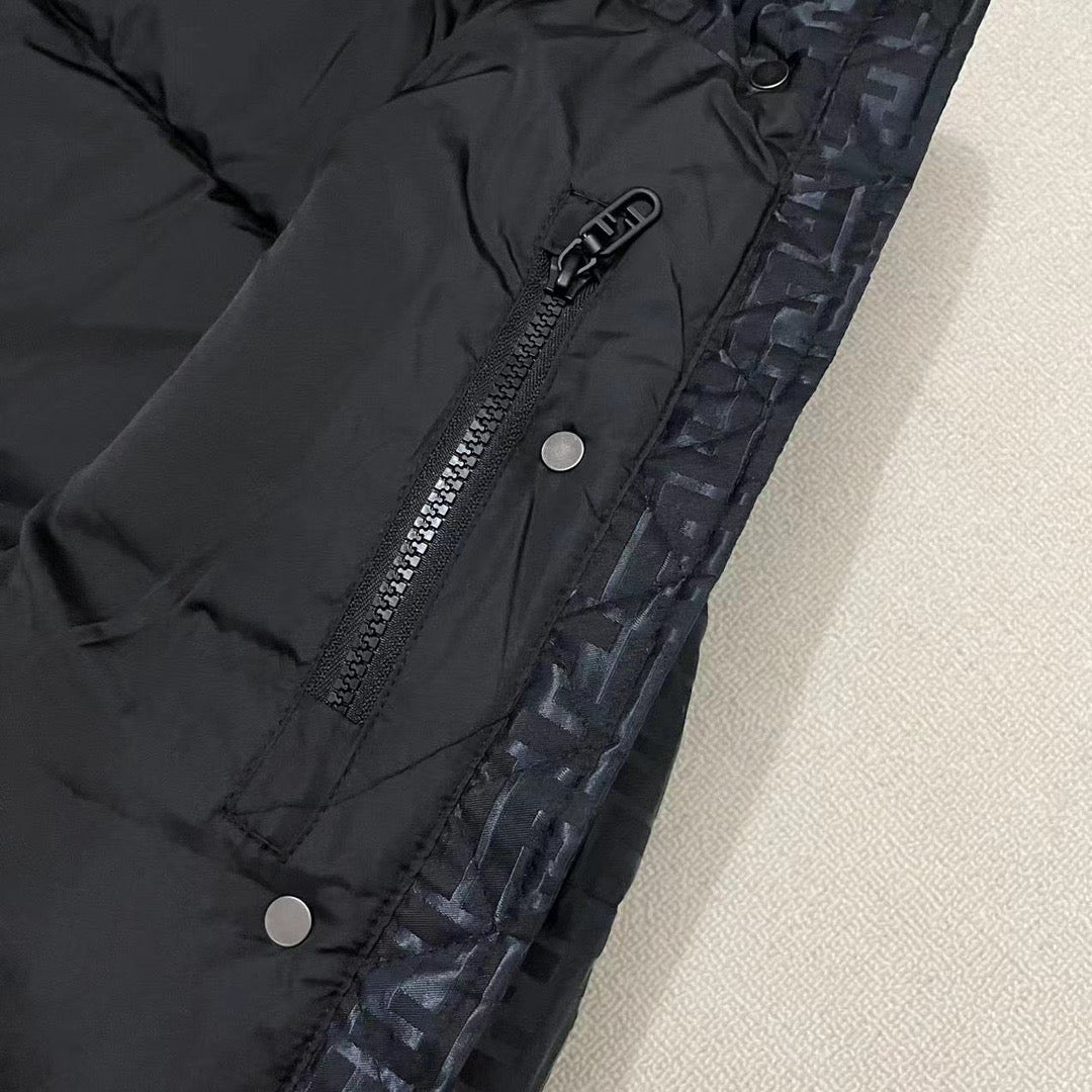 Doudoune en tissu technique black  FF