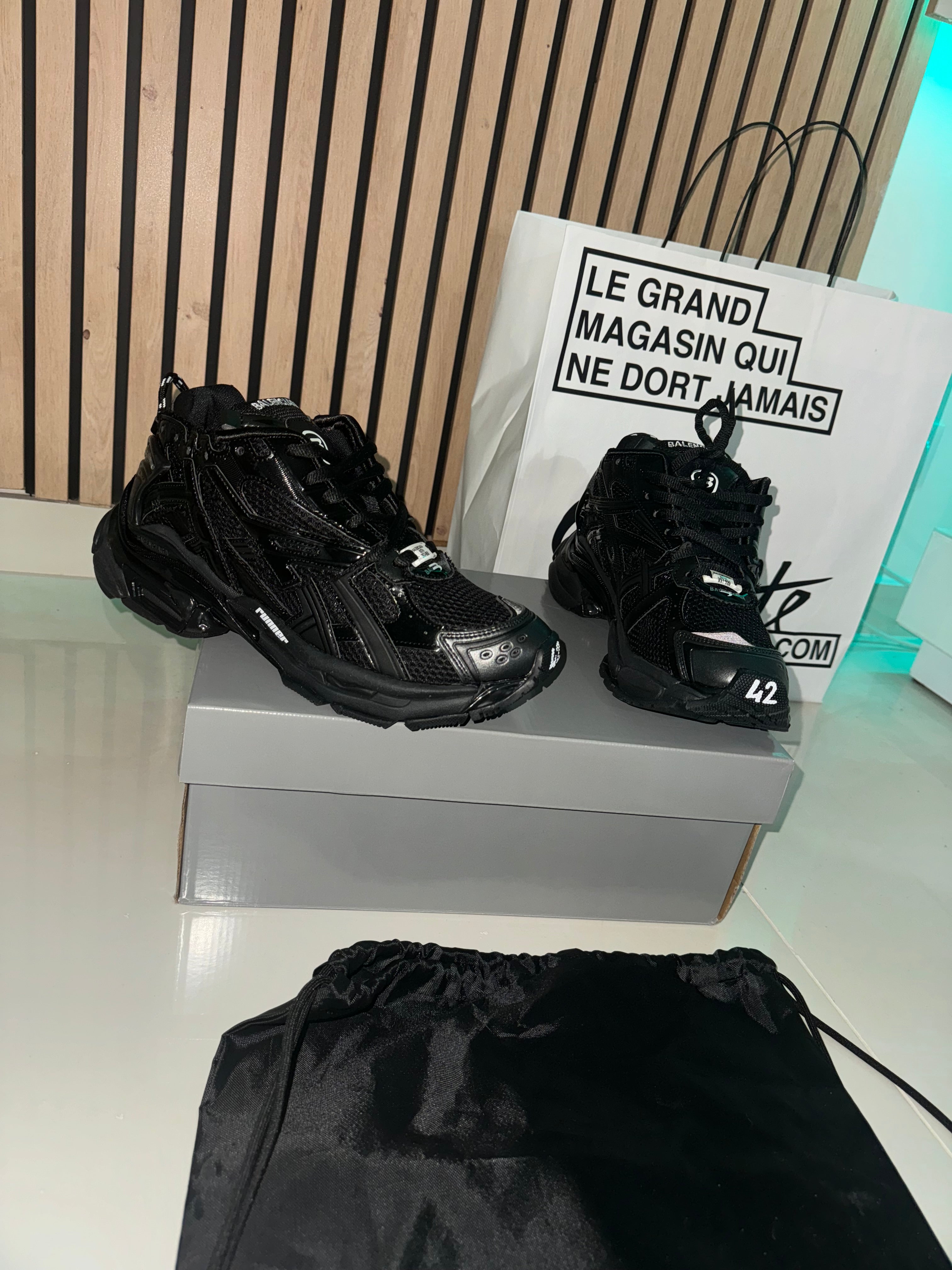 Blcg Runner black facture