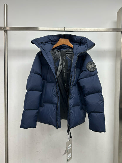 Canada-G Crofton Puffer  Bleu nuit  black label 10/10