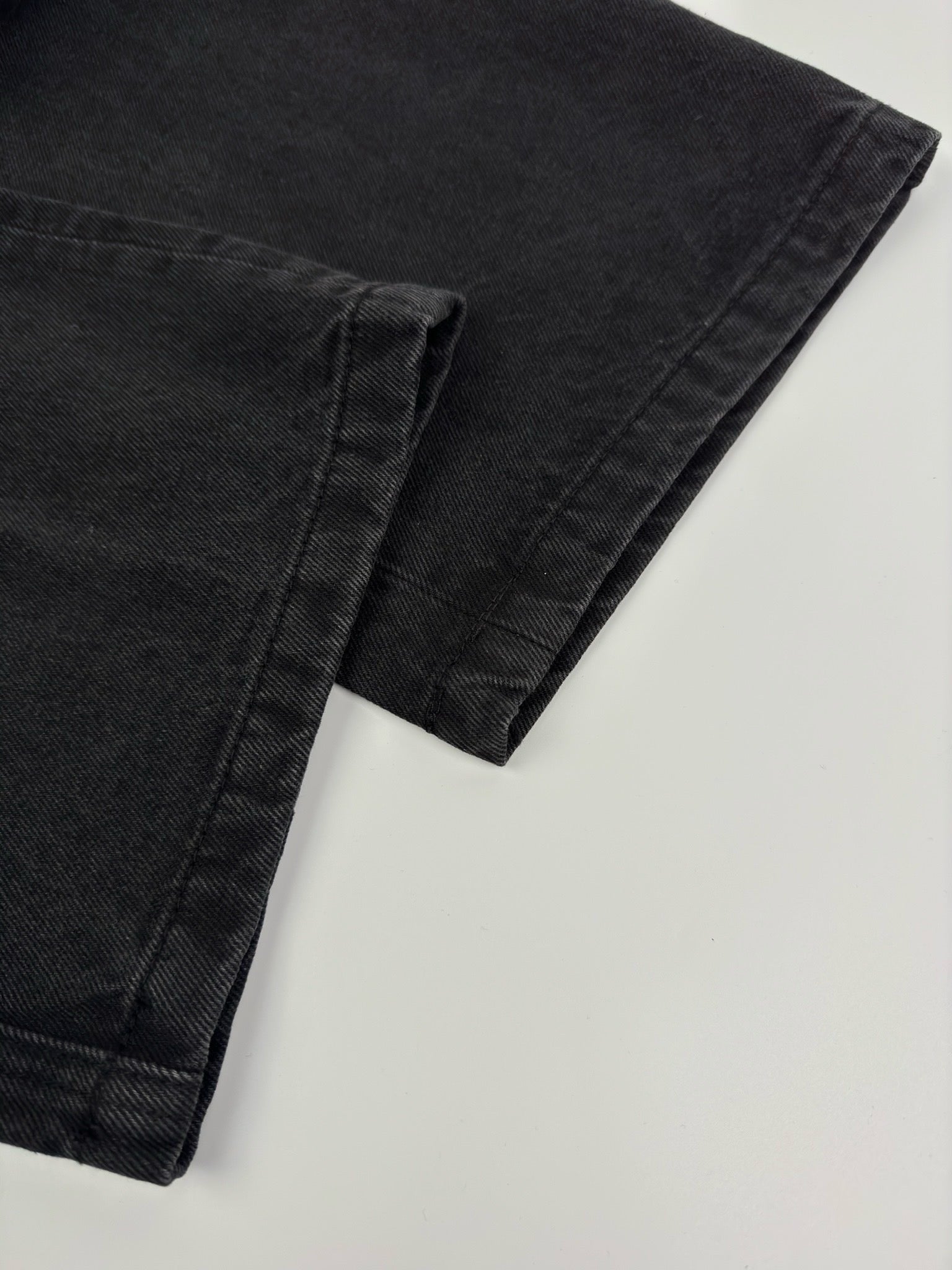Jean Loewe 10/10 🚚⚡️📦