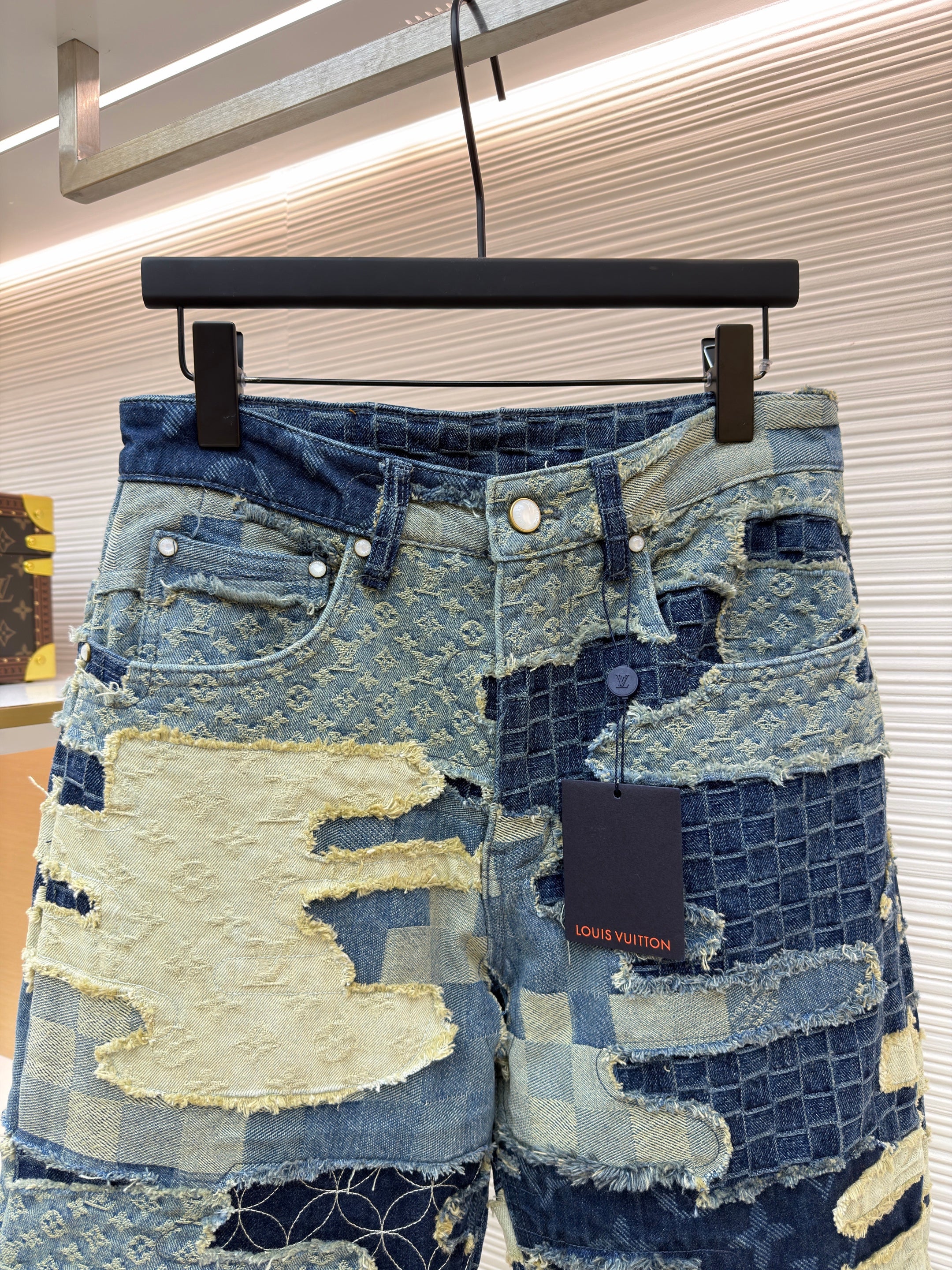 Pantalon droit Monogram en denim lv