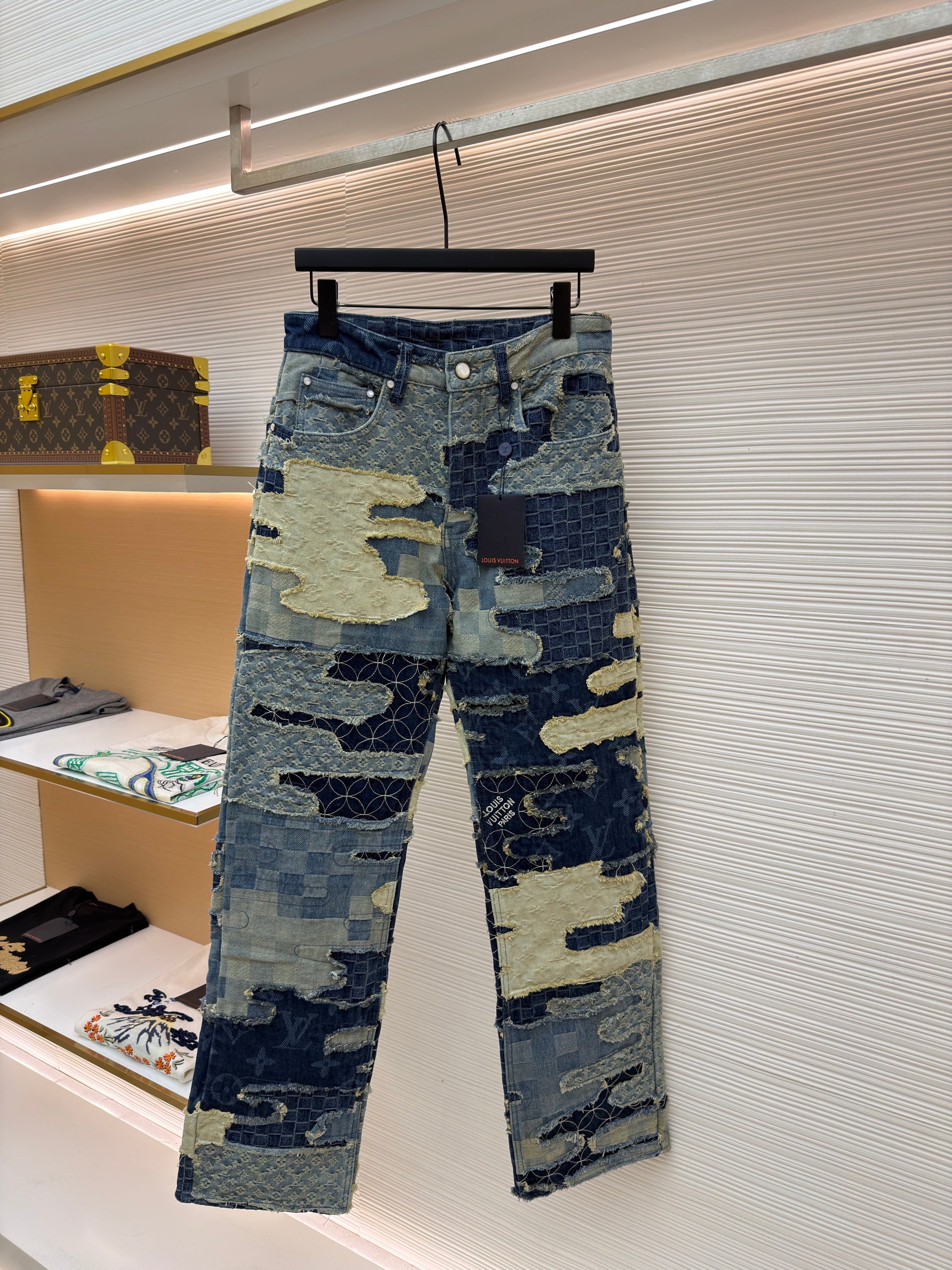 Pantalon droit Monogram en denim lv