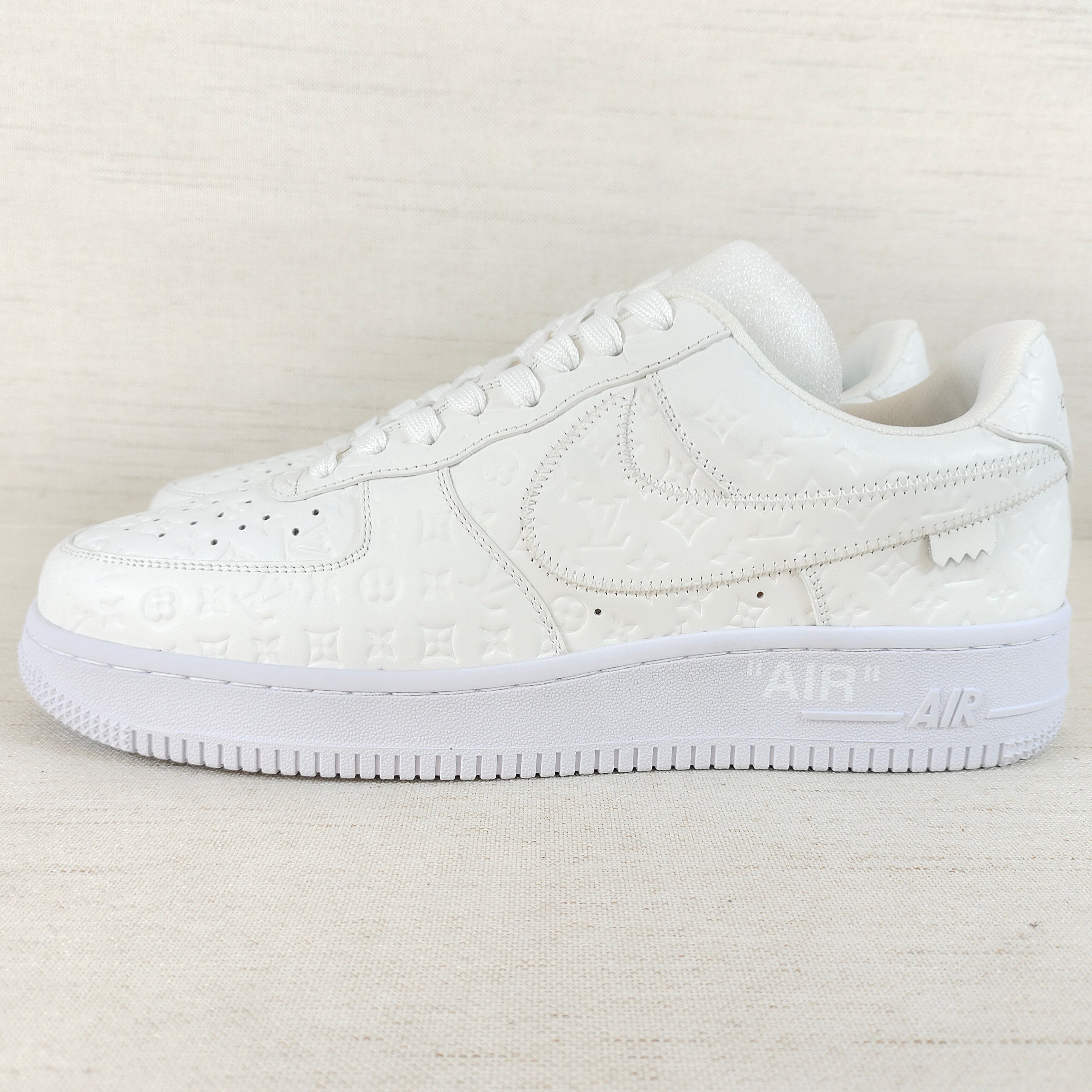 Af1 x Lv Full white Catégorie A