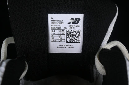 New b sneakers 1906 séries