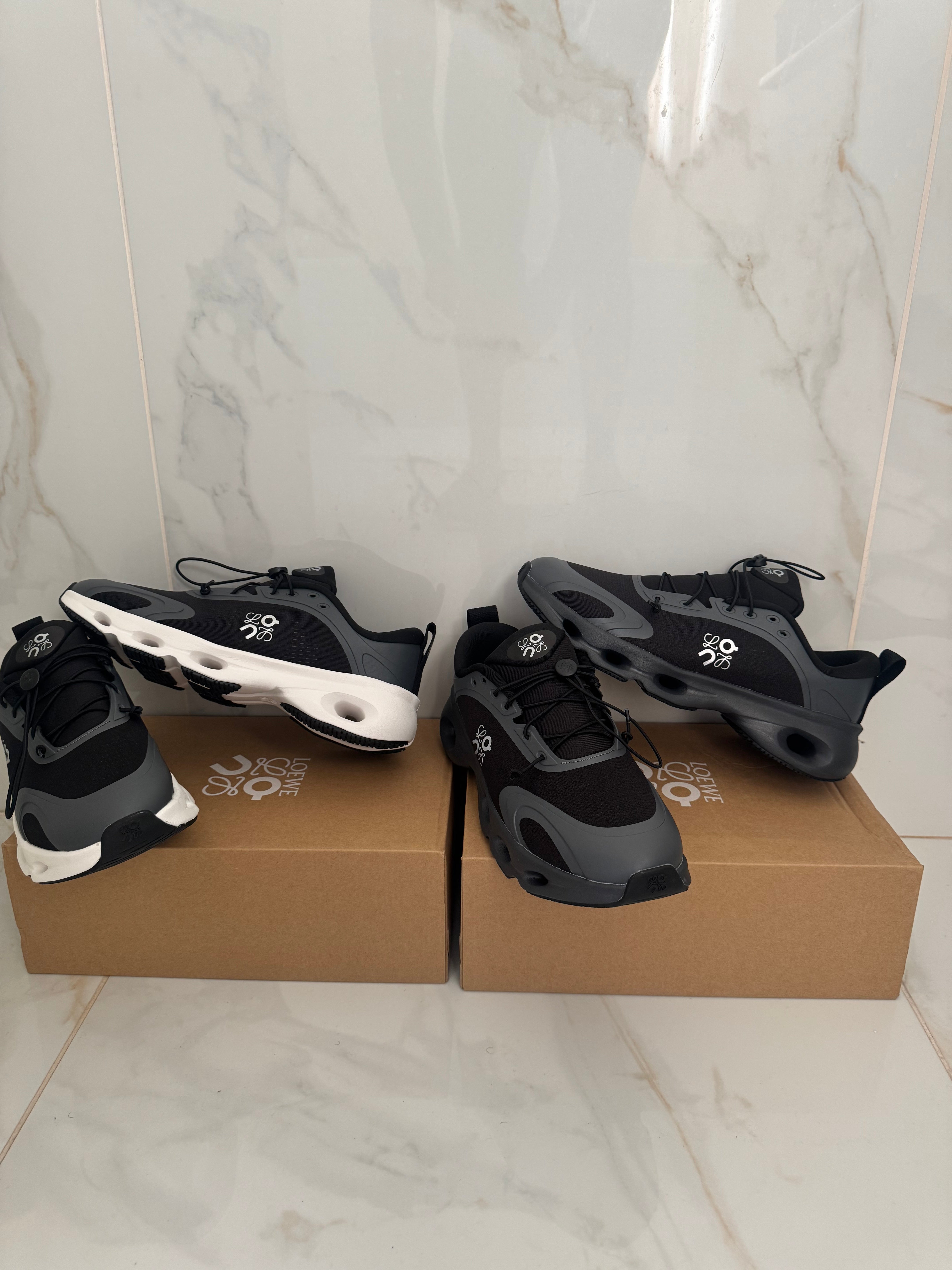 Sneakers on cloud x loew