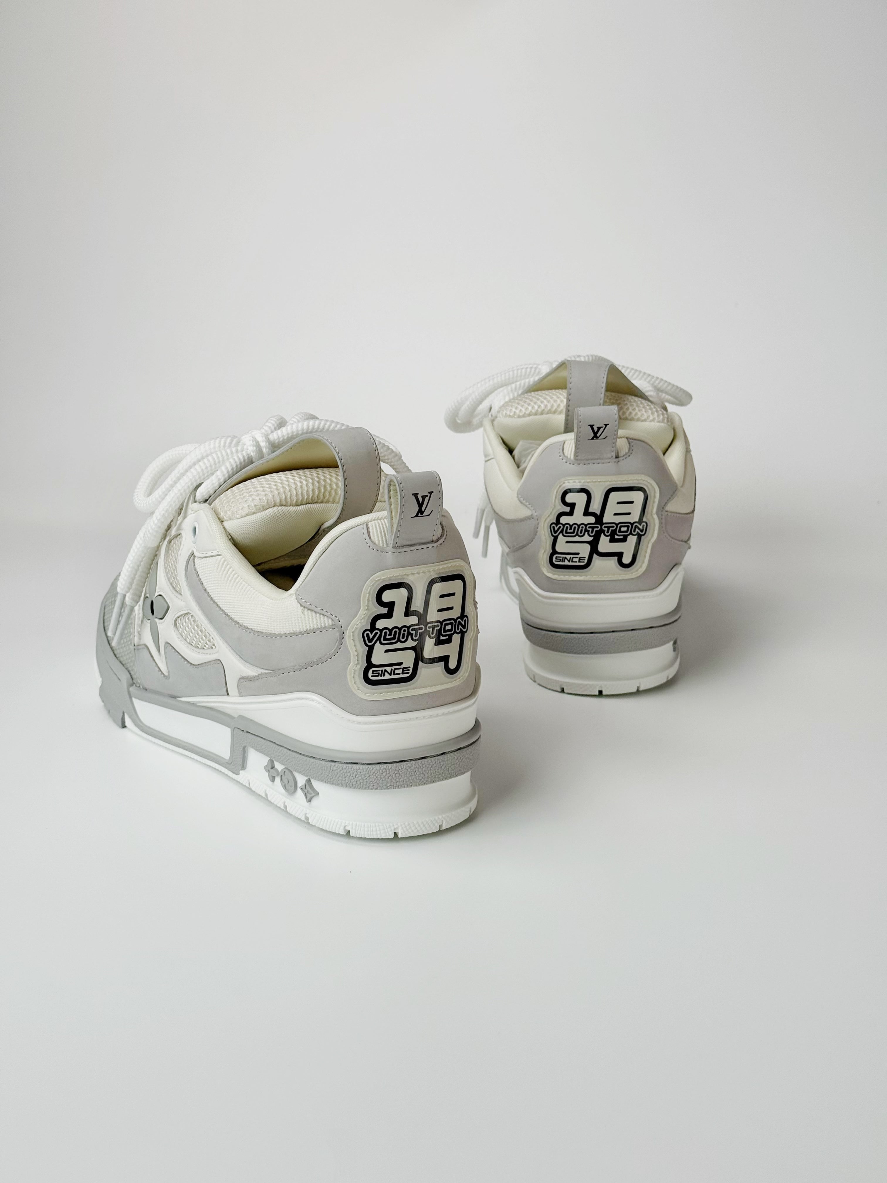 Sneakers  Lv Skate Grey V3S 10/10 facture