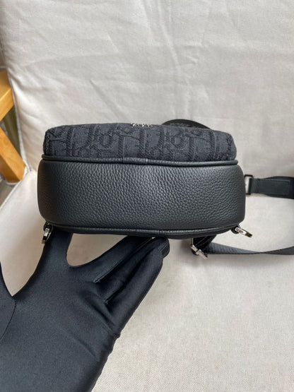 Slingbag Rider 2.0 Toile jacquard CD  Oblique beige et noir et cuir de veau grainé noir  10/10