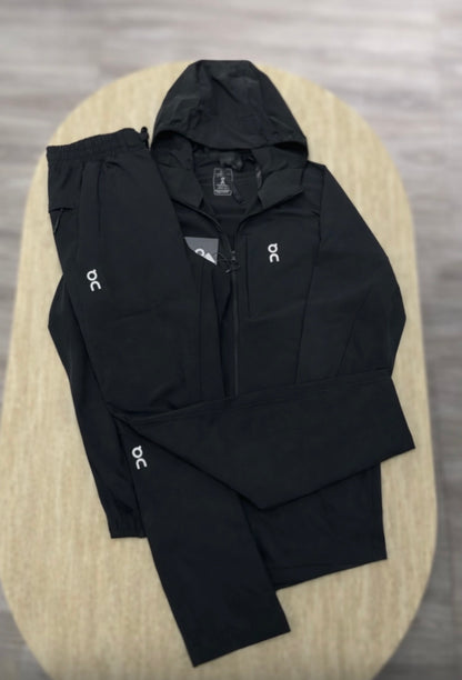 Survêtement on cloud running