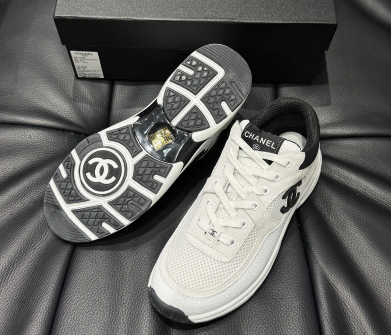 Sneakers Chanl ( EXCLU ) packaging complet facture
