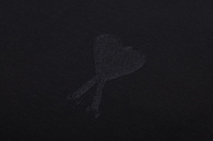 T-shirt noir  à petit logo ami de cœur noir