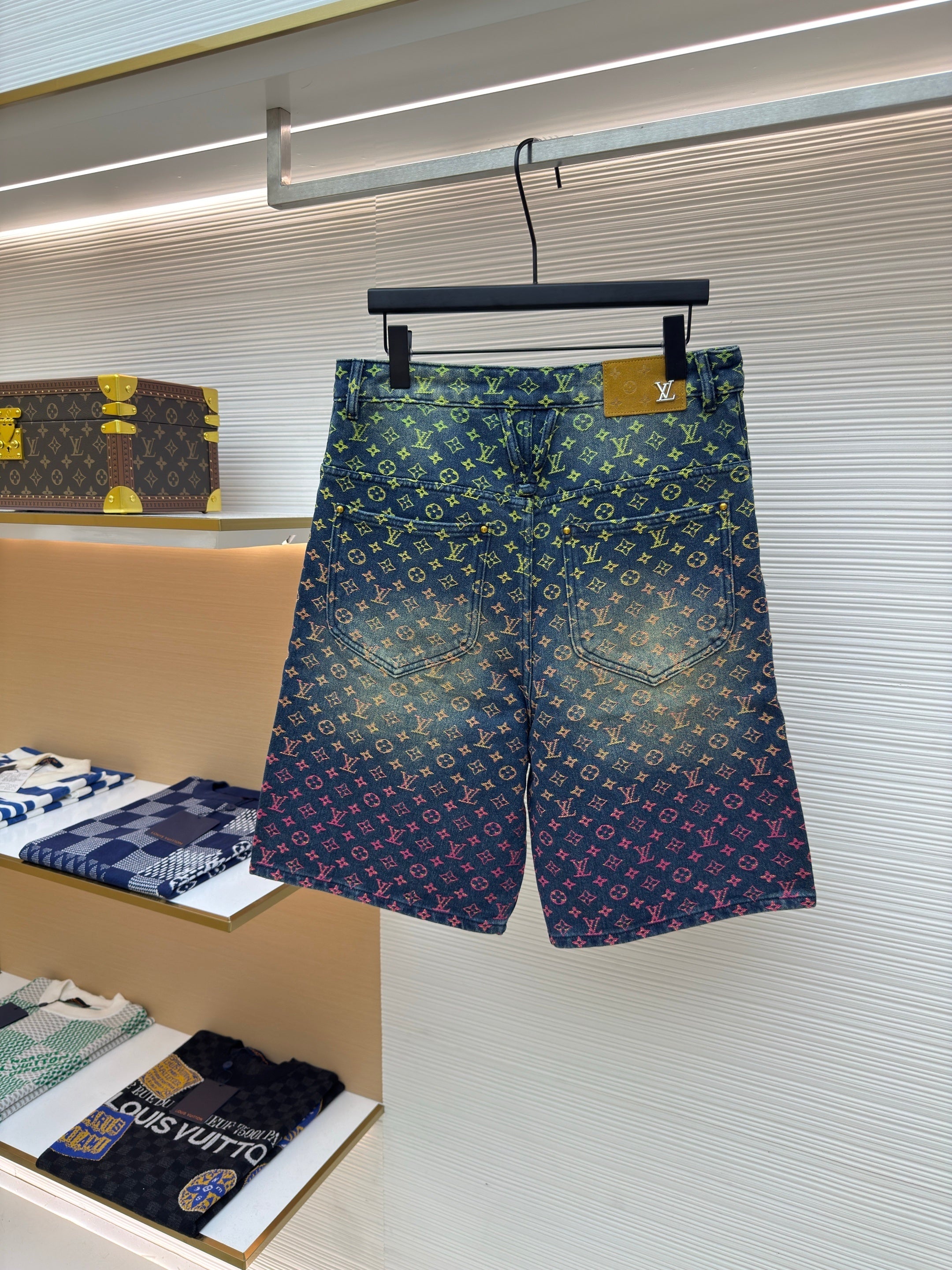 Short en jean Monogram arc-en-ciel Lv  bleu
