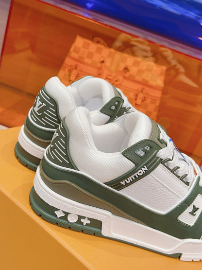 Sneakers Lv Trainers kaki facture