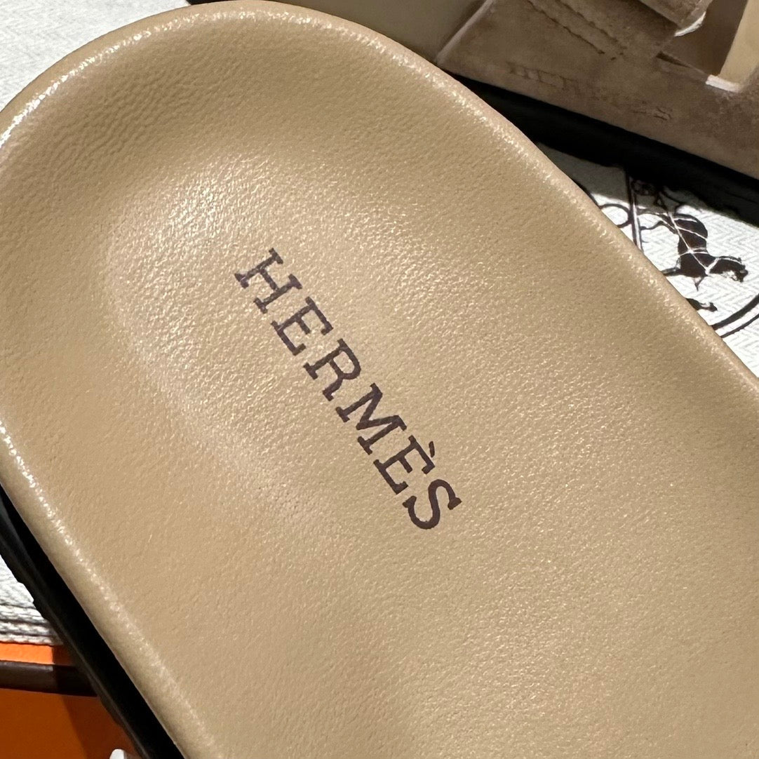 Claquette Hrms Chypre