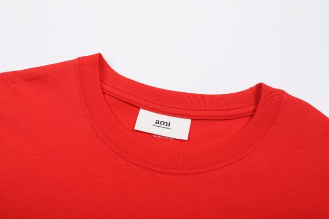 T-shirt rouge à petit logo ami de cœur rouge