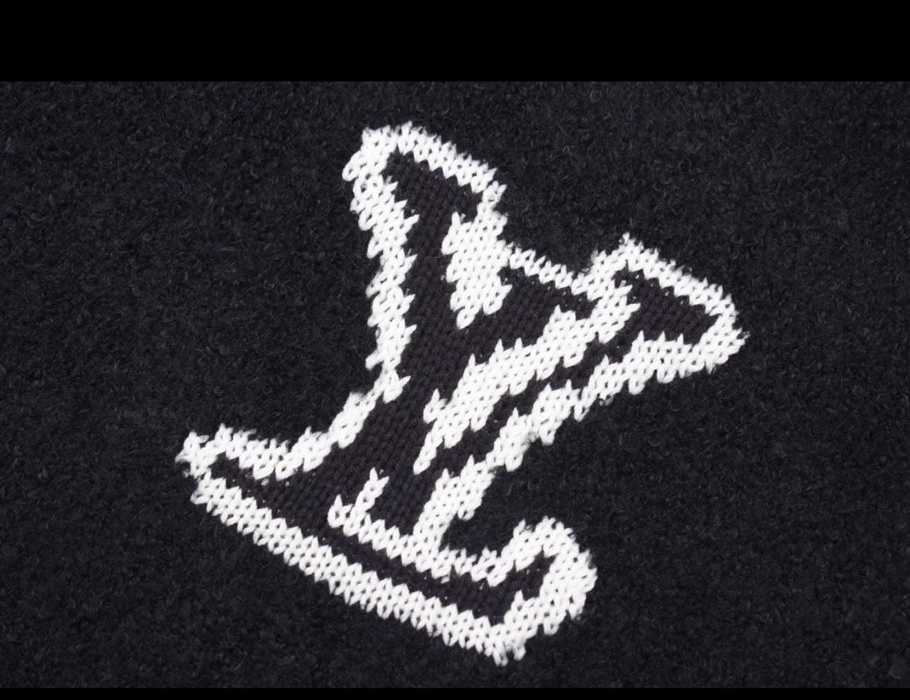 Pull  Lv  black facture 2023