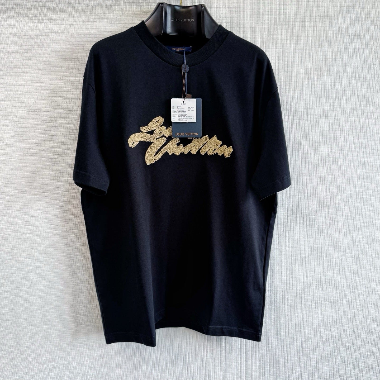 Tee-shirt lv  à signatures brodées