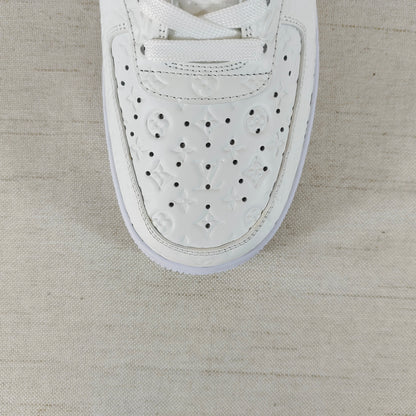 Af1 x Lv Full white Catégorie A