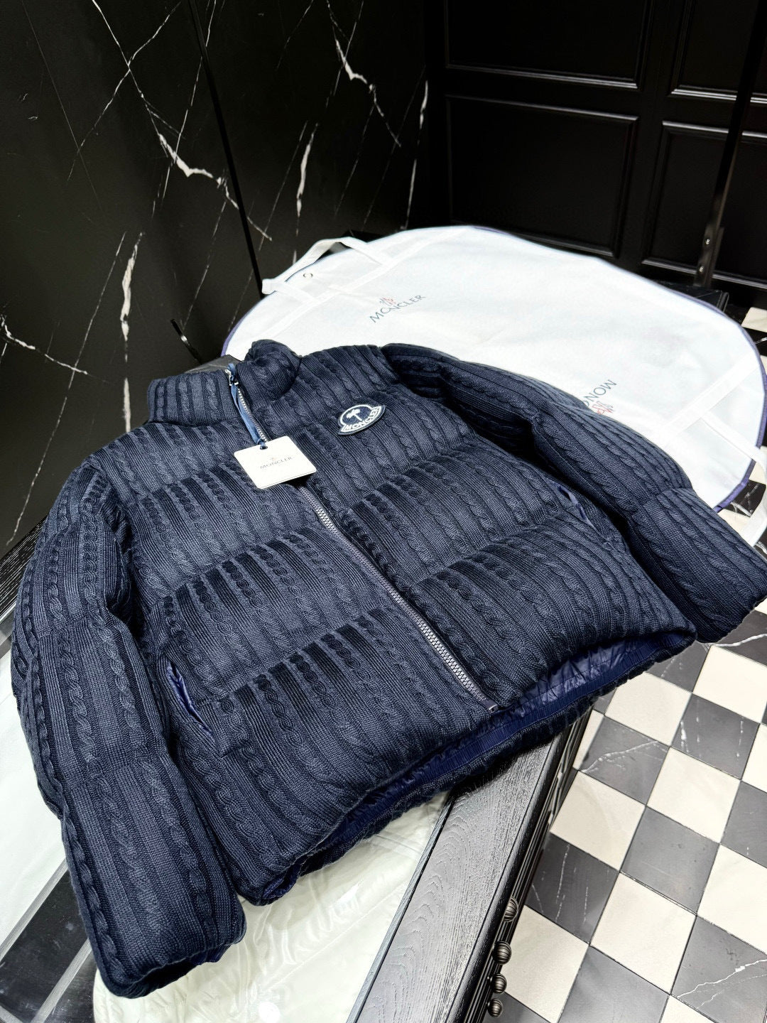 Doudoune Moncl’r Night Blue x  Palm Austru 10/10