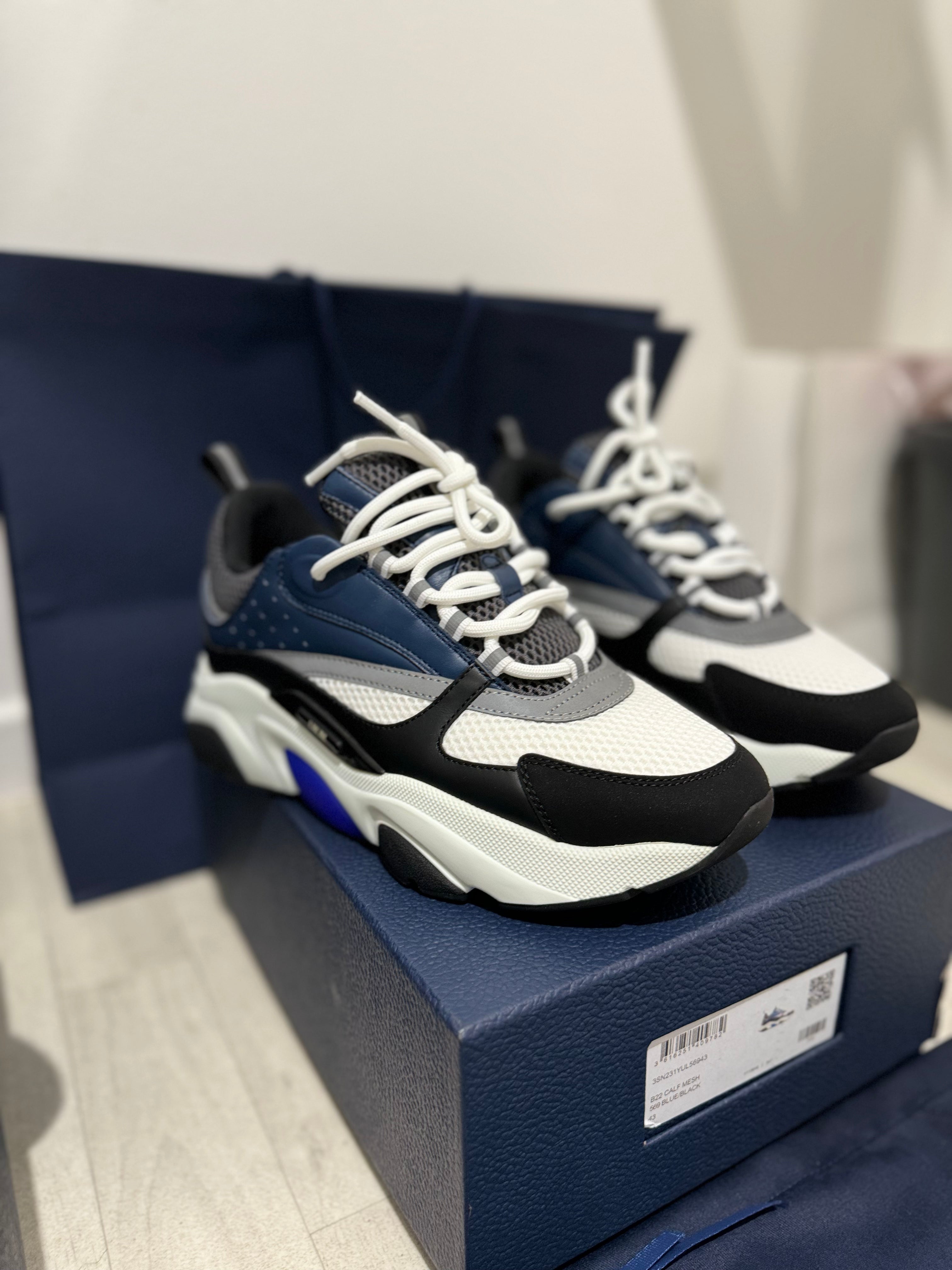 B22 Blue navy calf mesh 2023 facture