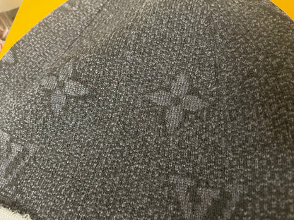 LV BLACK Beanie + RECEIPT