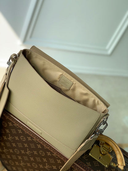 Sac Messenger take off  facture  10/10