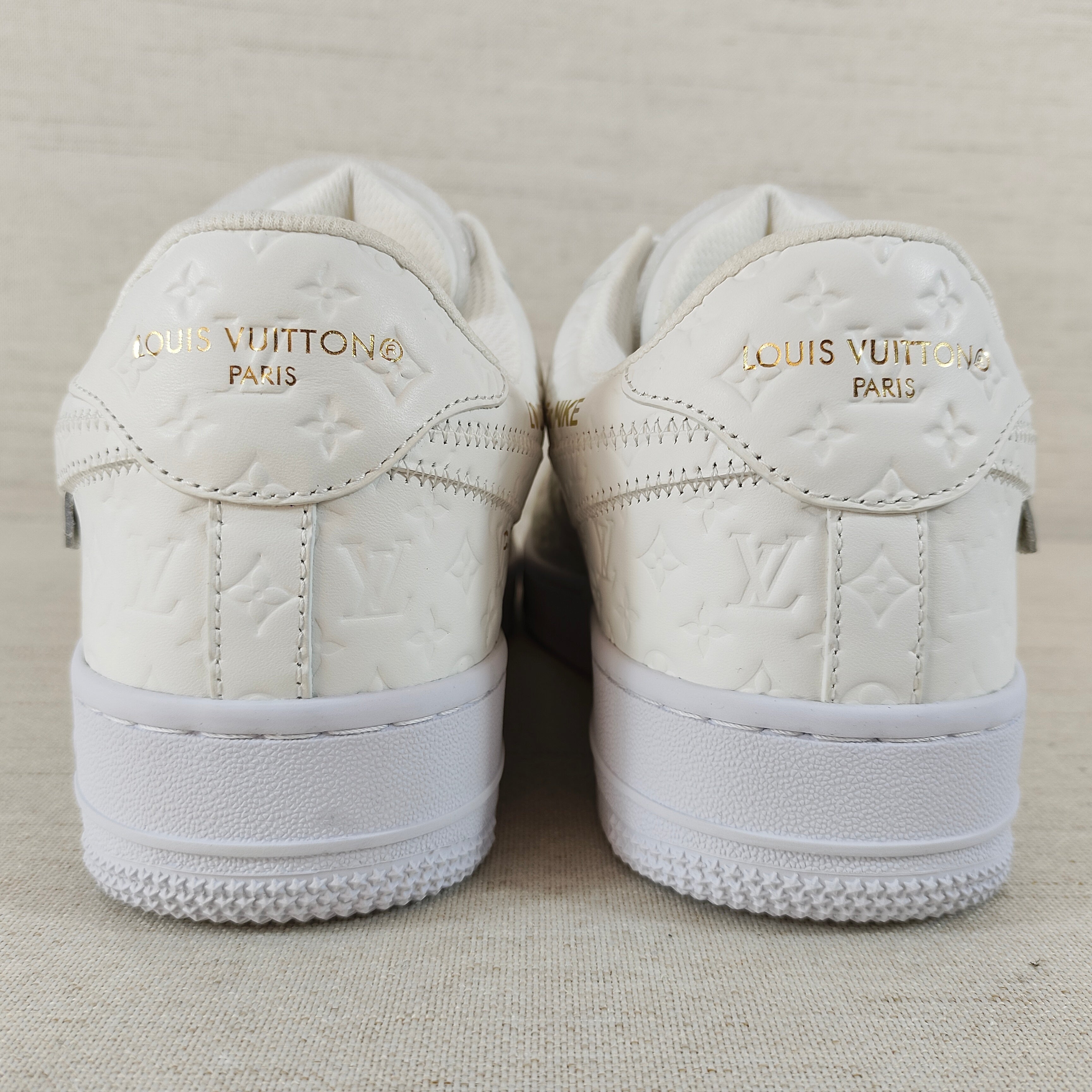 Af1 x Lv Full white Catégorie A
