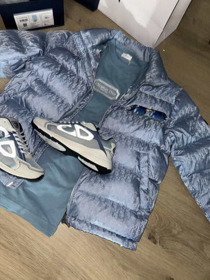 T SHIRT CD ATELIER BABY BLUE 10/10 COUPE RELAX 📦🚚⚡️ avec sac authentique