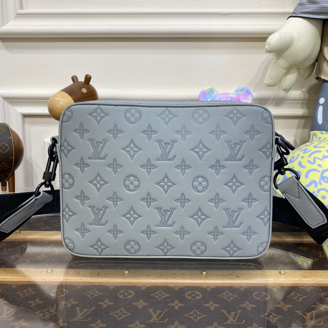 Sac Trio Messenger  grey 10/10 facture