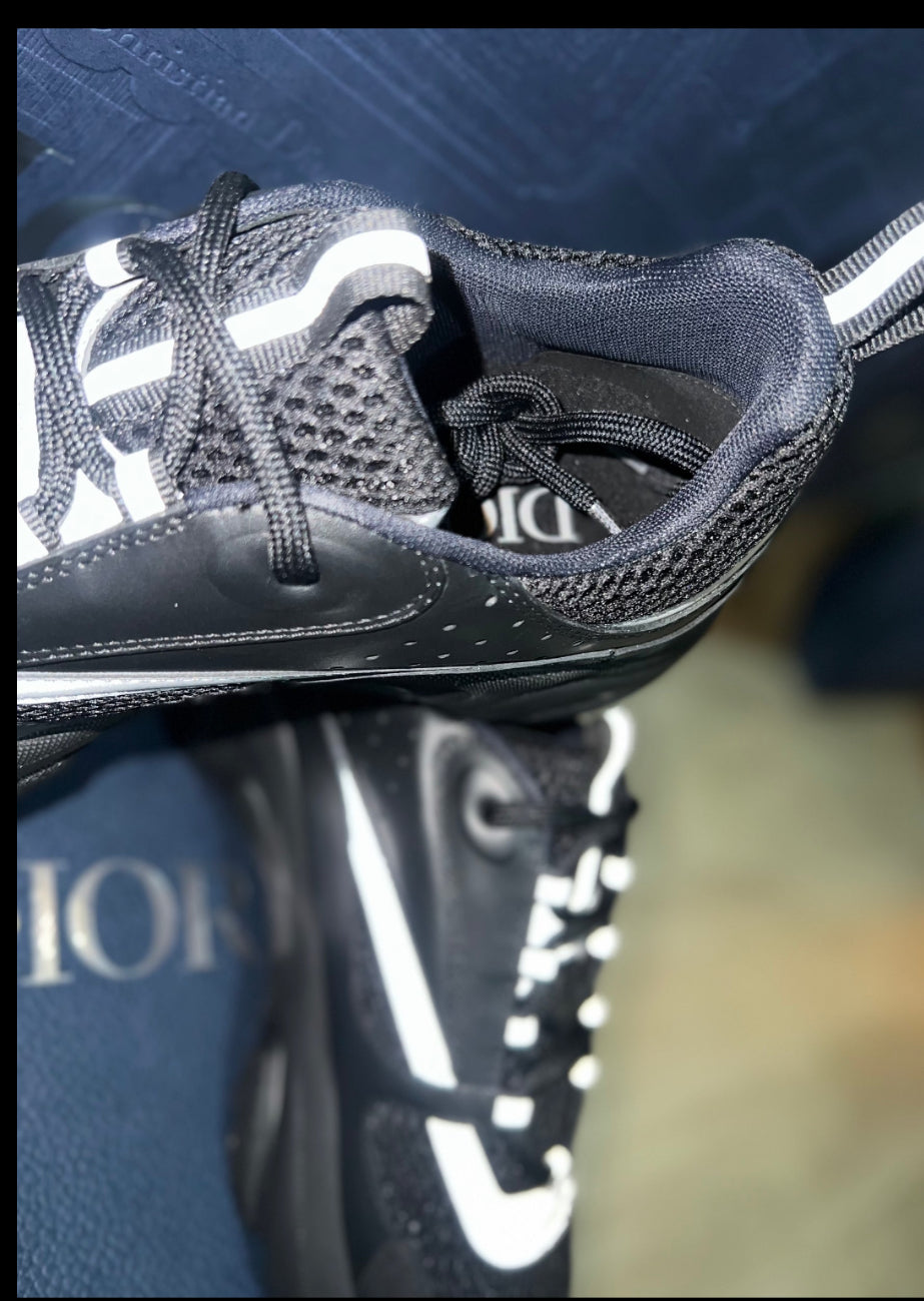 B22 Calf mesh noir facture ( MODÈLE POUSSÉ ) .